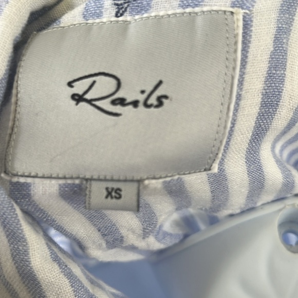 Rails Linen Charli Mermaid Button Down Top - Picture 12 of 14